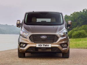 2017 Ford TourneoCustom 11