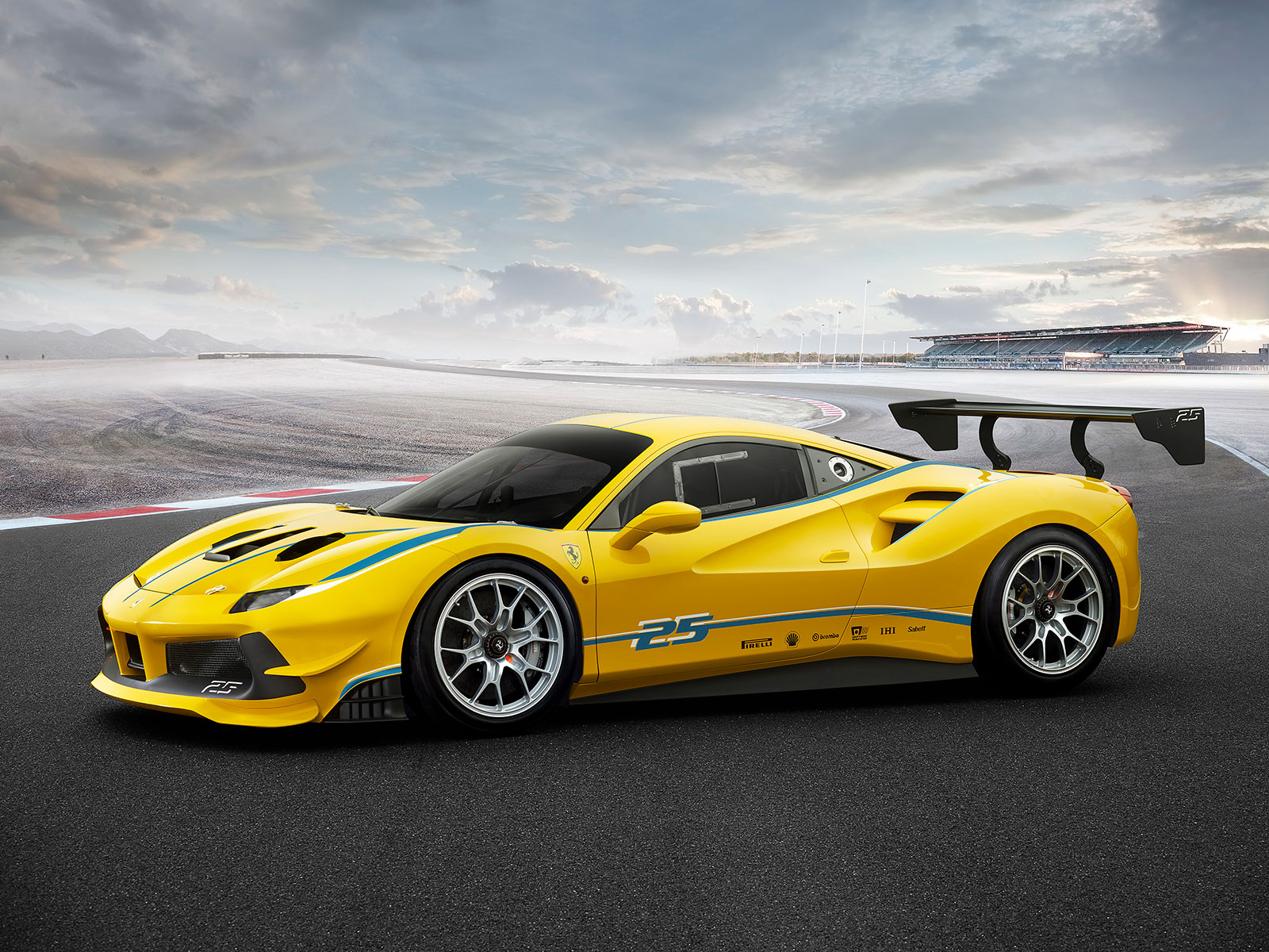 Ferrari 488 Challenge 1