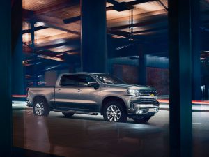 2019 Chevrolet Silverado 011