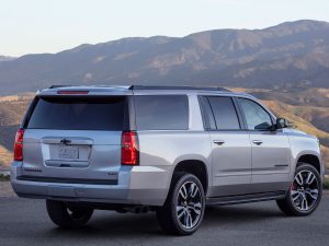 2019 Chevrolet Suburban RST 002