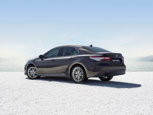 2019 camry hybrid 04