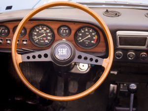 007 1970 SEAT 850 Spider steering wheel HQ