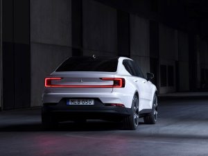 249501 Polestar 2