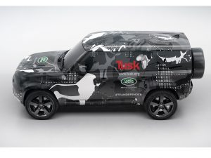 LR Defender Tusk 30 04 19