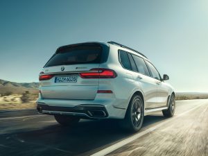 P90351134 highRes the new bmw x7 m50i