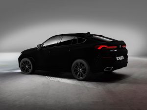 P90363148 highRes the bmw vantablack x 1