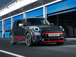 P90376702 highRes mini john cooper wor