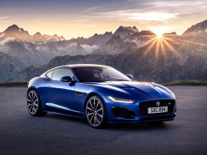 Jag F TYPE R 21MY Velocity Blue Reveal Switzerland 02.12.19 01