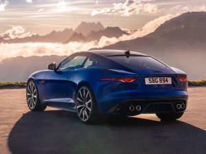 Jag F TYPE R 21MY Velocity Blue Reveal Switzerland 02.12.19 02