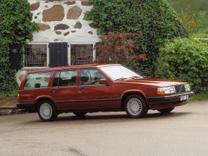 6360 Volvo 940 Estate