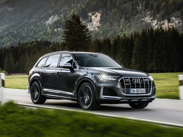 Audi SQ7 TFSI Front