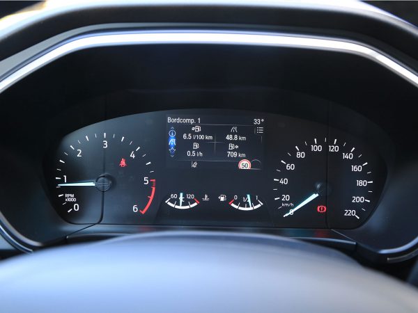 Ford Kuga Tacho