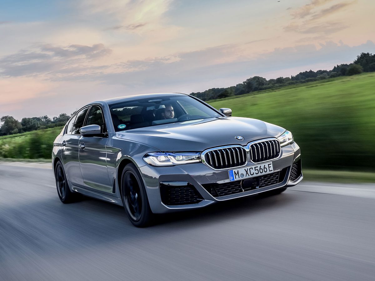 BMW 545e xDrive Limousine