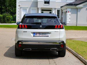 Peugeot 3008 HYBRID4 Heck