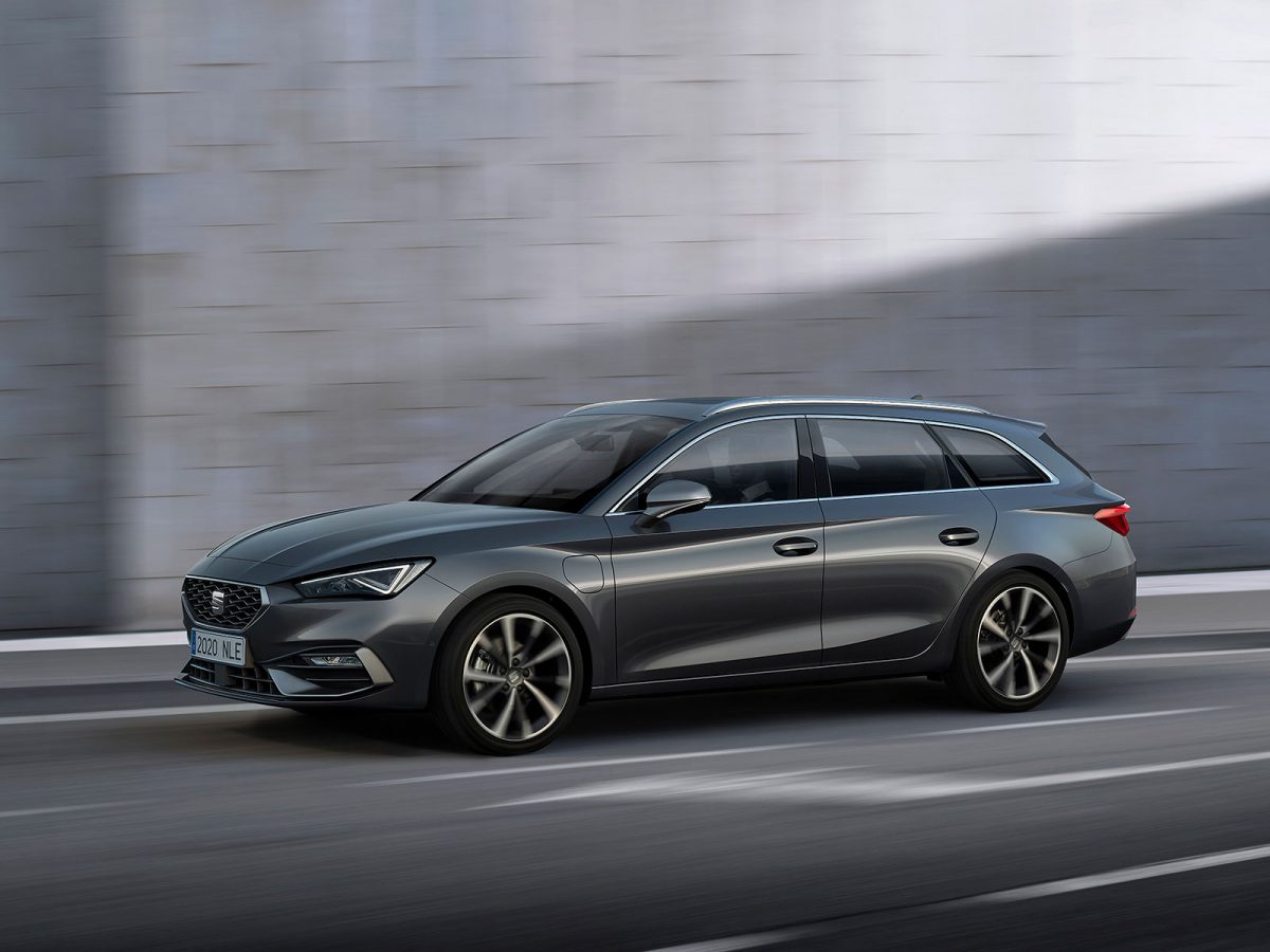 Leon FR Magnetic Tech PHEV 2
