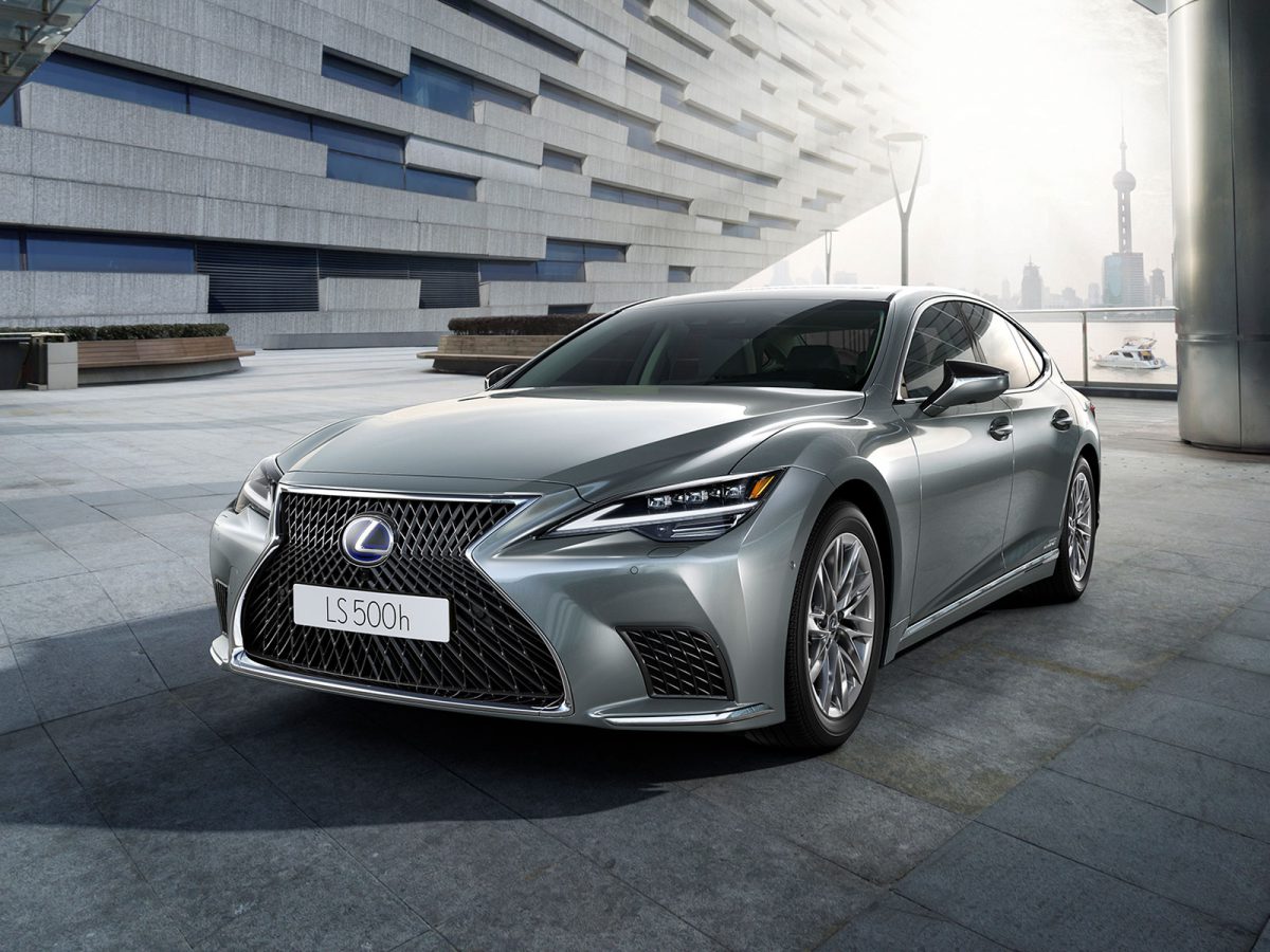 Lexus LS 2020 01