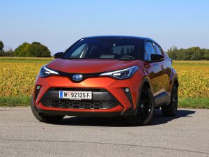 Toyota C-HR Front