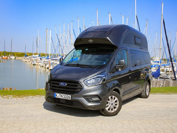 Ford Transit Custom Nugget Plus Front