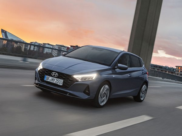 Hyundai i20 Premiere 2020 01