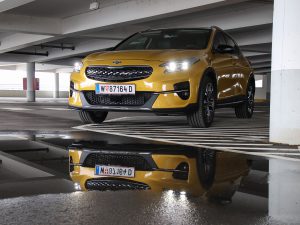 Kia XCeed PHEV Front