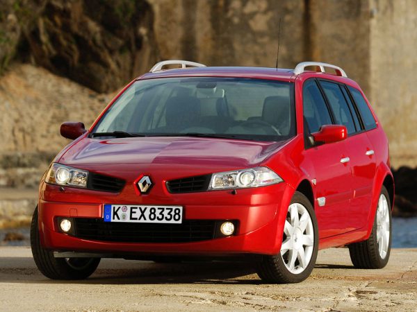 Megane Grandtour 2006 01