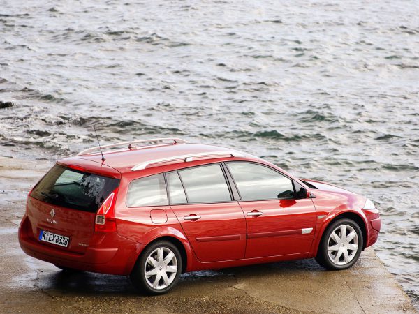 Megane Grandtour 2006 02