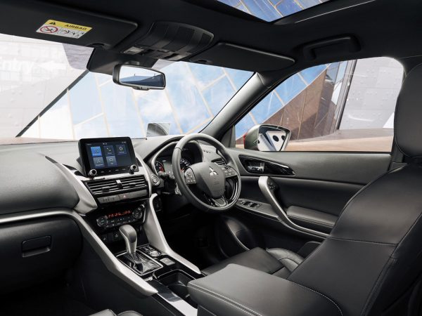 Mitsubishi Eclipse Cross 2021 03