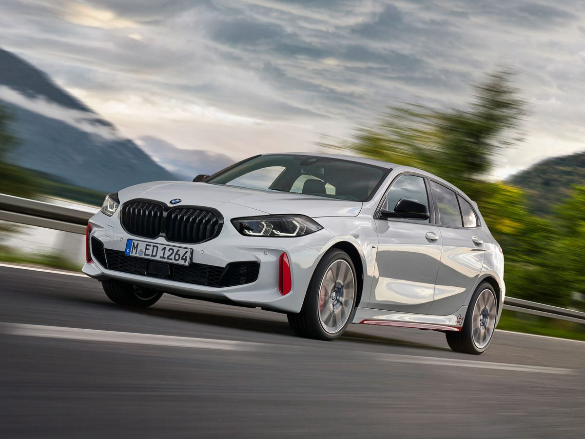 P90402170 highRes the all new bmw 128t