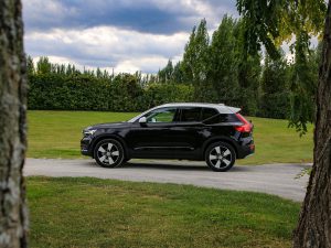 Volvo XC40 T2 Seite