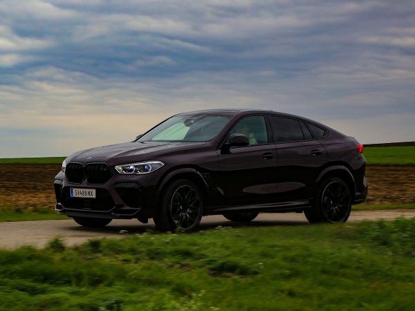 BMW X6 M Competition Fahraufnahme