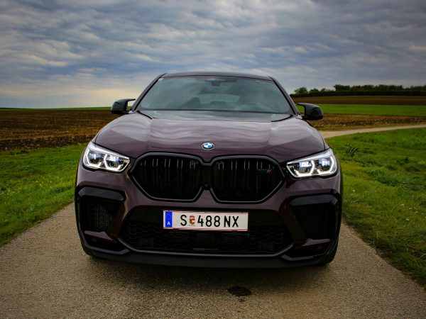 BMW X6 M Competition Front