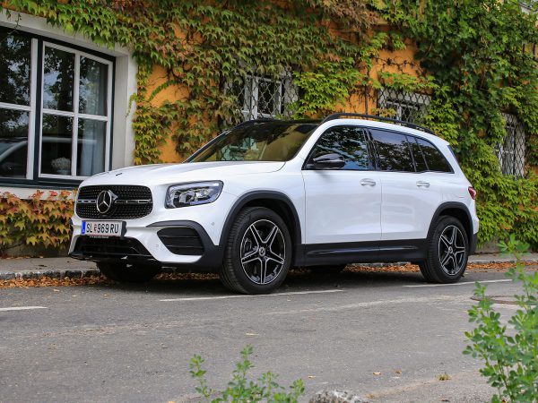 Mercedes GLB Front