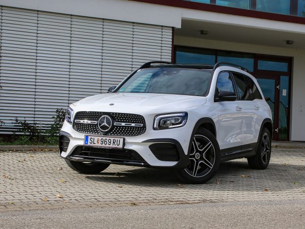 Mercedes GLB Front