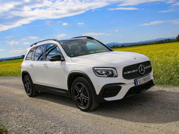 Mercedes GLB Front