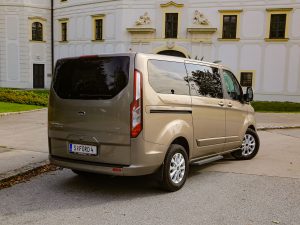 Ford Tourneo Custom PHEV Heck