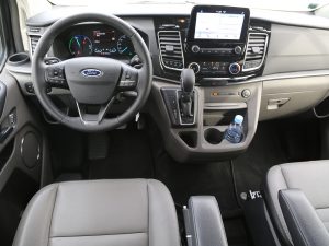 Ford Tourneo Custom PHEV Innen