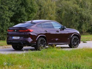 BMW X6 M Competition Fahraufnahme