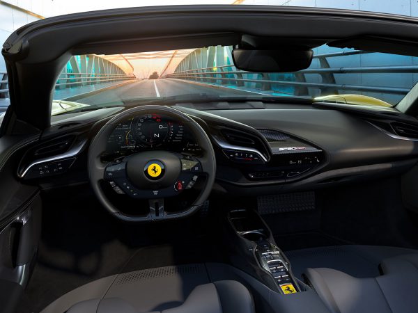 Ferrari SF90 Spider 2020 04
