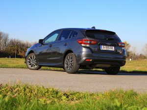 Subaru Impreza Style Navi 2,0i e-Boxer