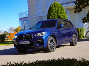 BMW X3 xDrive 30e Front