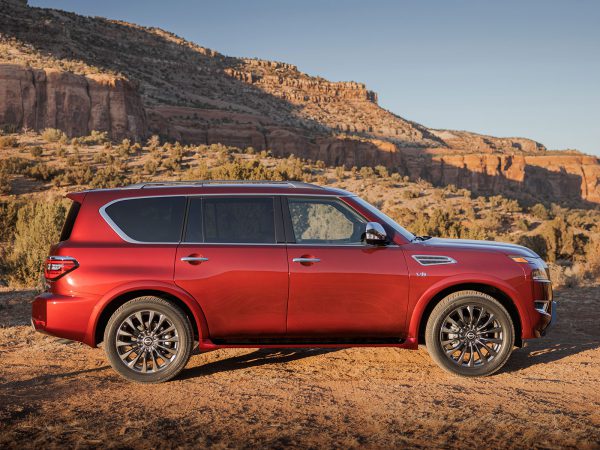 Nissan Armada 2021 03