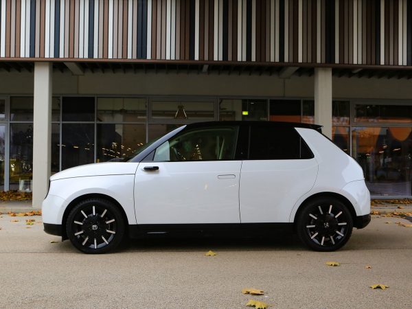 Honda e Advance