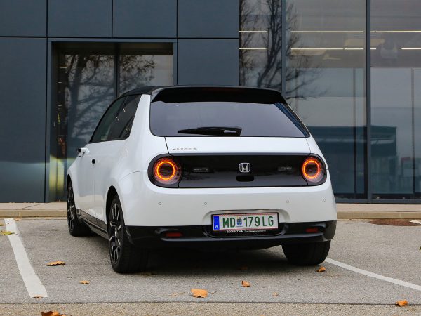 Honda e Advance