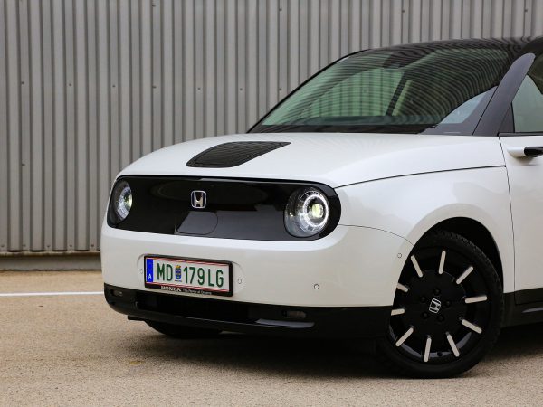 Honda e Advance