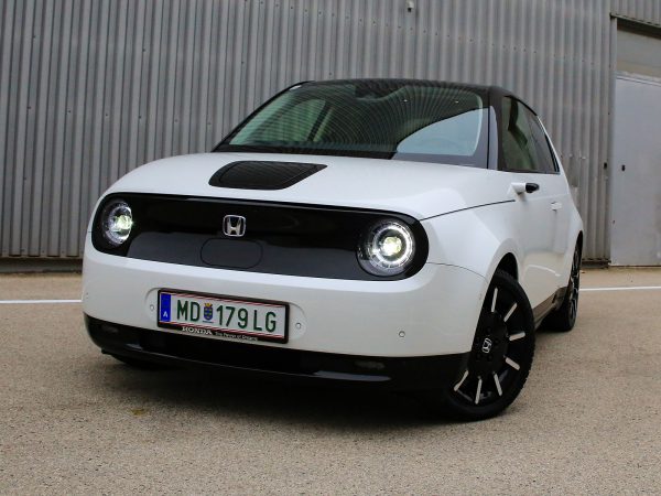 Honda e Advance