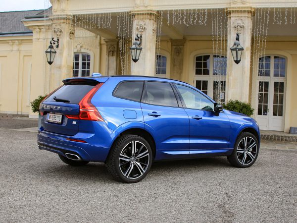 Volvo XC60 T66 AWD Recharge R-Design