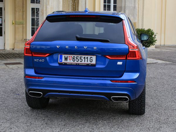 Volvo XC60 T66 AWD Recharge R-Design