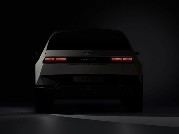 210113 IONIQ5 Teaser Rear