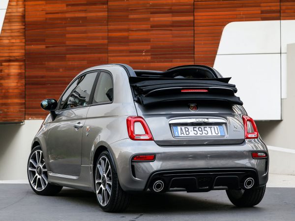 Abarth 595 2021 02