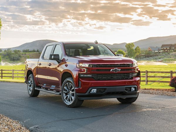 Chevrolet Silverado 2019 01